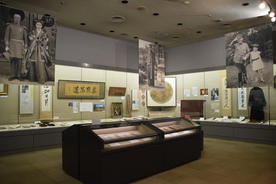 杉並激動の昭和戦前史展　展示風景の写真