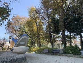 「明け方の若者たち」玉川上水公園の写真