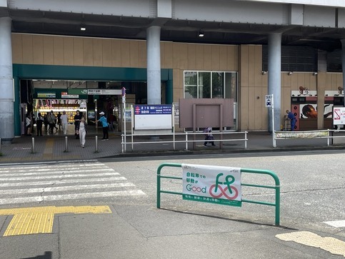 阿佐ケ谷駅の横断幕