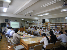 写真：「地域と共につくる学校」地域運営学校