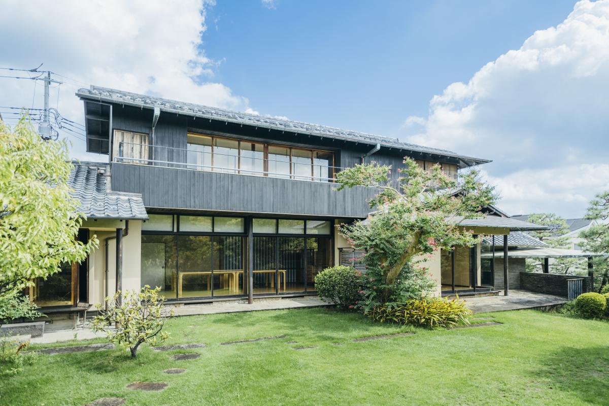 角川庭園・幻戯山房