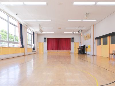 ホール