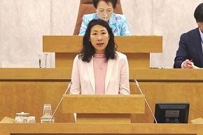 本会議での区長の様子1