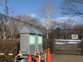 写真：ダイオキシン類調査機器