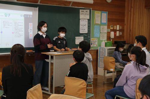 高井戸小学校　意見交換会の様子