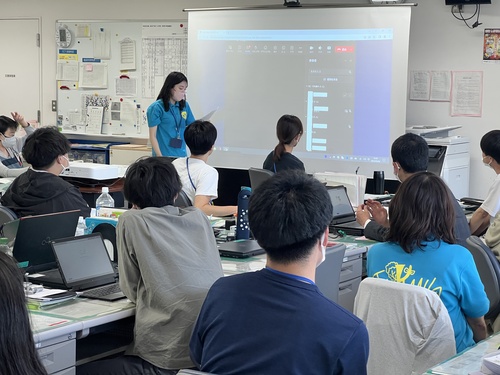 教職員のオンライン配信研修会の様子