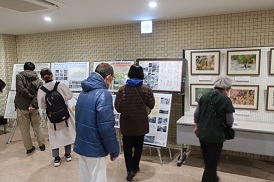 西村様の写真展の様子です